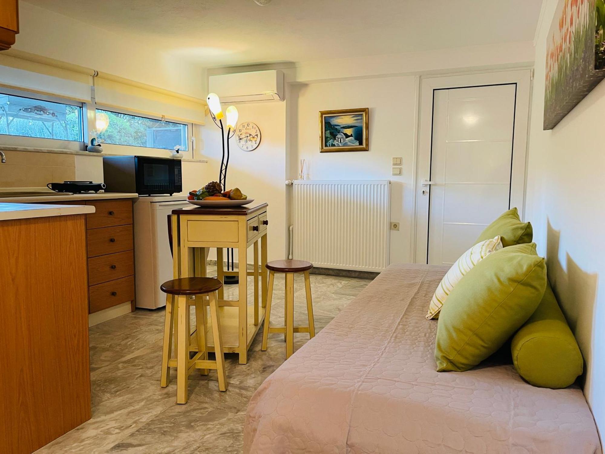 Appartement Erotospilia Porto Rafti Near The Athens Airport Extérieur photo